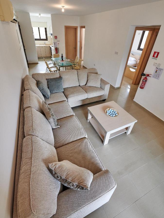 Kyklades Angie Resort โปรทาราส ภายนอก รูปภาพ