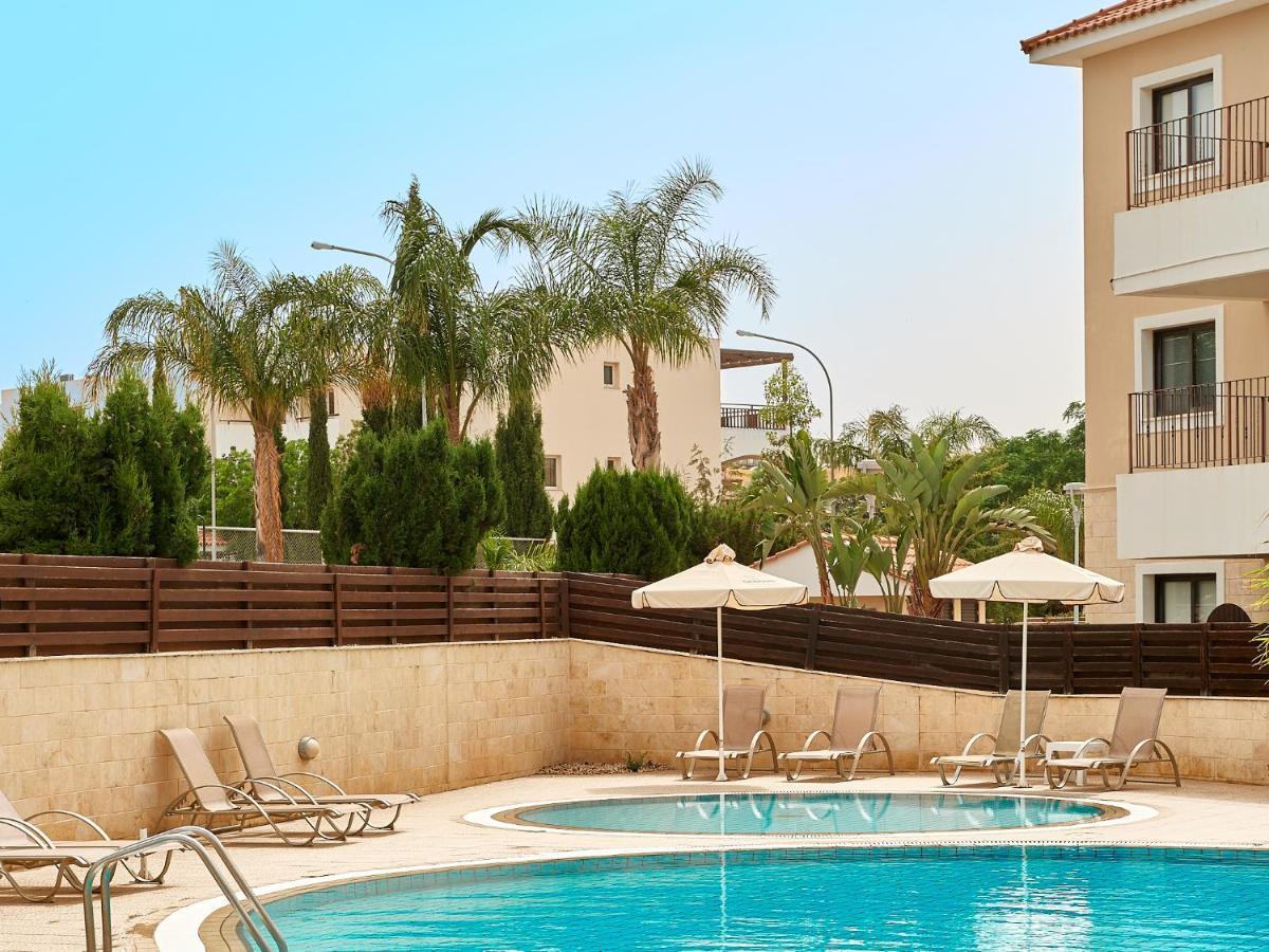Kyklades Angie Resort โปรทาราส ภายนอก รูปภาพ