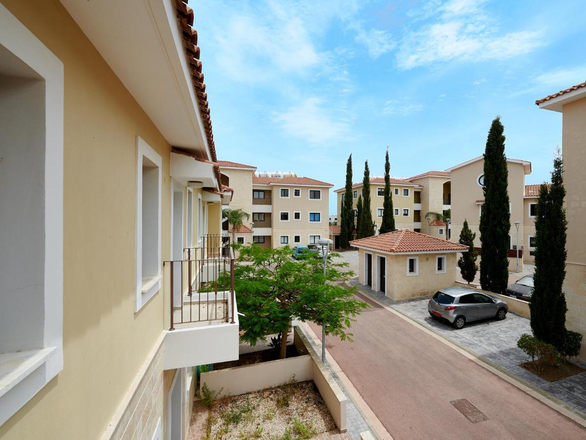 Kyklades Angie Resort โปรทาราส ภายนอก รูปภาพ