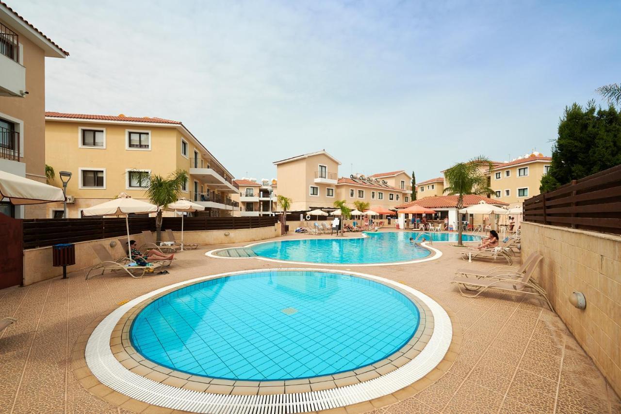Kyklades Angie Resort โปรทาราส ภายนอก รูปภาพ