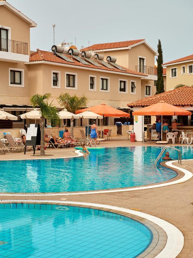 Kyklades Angie Resort โปรทาราส ภายนอก รูปภาพ